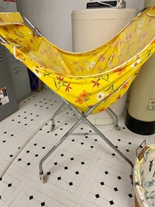 lot 400 image: Vintage Laundry Baskets