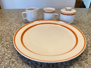 lot 203 image: 4 pc. Orbit Stoneware 224 Sienna Japan Set
