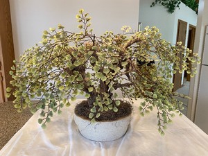 lot 213 image: Large Faux Potted Tree