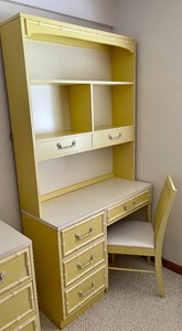 lot 256 image: Vintage Yellow Wooden Desk With Lighted Hutch and Matching Chair