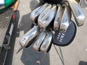 Set of Callaway Golf Clubs