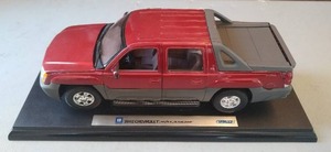 2002 Chevrolet Avalanche Model Car