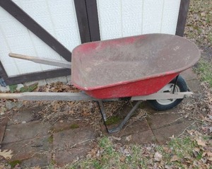 Red Wheelbarrow