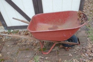True Temper Wheelbarrow