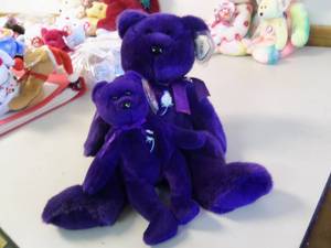 Lot of 2 Bears