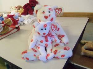 Lot of 2 Bears