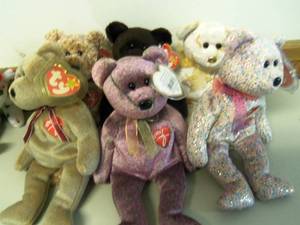 Lot of 6 Signature Bears