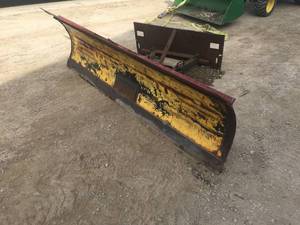 lot 6 image: Snowplow Blade