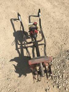 lot 22 image: Yard Machines 31cc Yard and Garden Cultivator