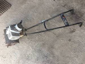 lot 23 image: Echo TC-210 Yard & Garden Cultivator
