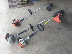 lot 29 image: Lot of 3 Weedeaters