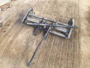 lot 44 image: Zero Turn Thatcher Attachment