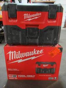 lot 3 image: Milwaukee M18 18-Volt Lithium-Ion Cordless WetDry Vacuum (Tool-Only), 0880-20. Used.