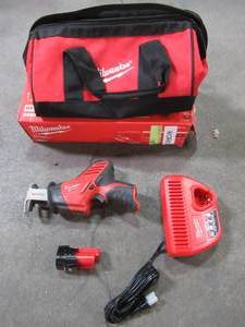 lot 18 image: Milwaukee M12 12-Volt Lithium-Ion Cordless HACKZALL Reciprocating Saw Kit, 2420-21. Used. With Bag, Battery and Charger.