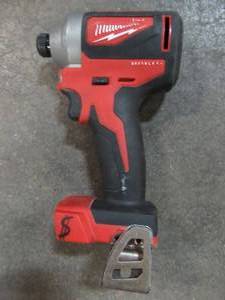 lot 37 image: Milwaukee M18 18-Volt Lithium-Ion Brushless Cordless 14 in. Impact Driver (Tool Only). 2850-20. Used.