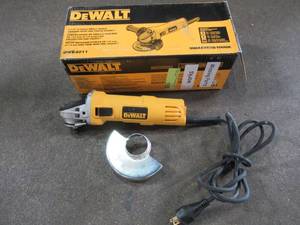 lot 55 image: Dewalt 7 Amp 4-12 in. Small Angle Grinder with 1-Touch Guard, DWE4011 - Used. Missing Nut, Handle & Grinder Wheel.