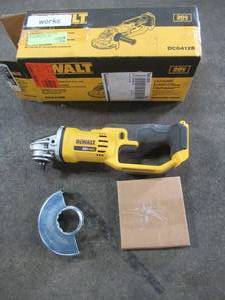 lot 56 image: Dewalt 20-Volt Max Lithium-Ion 4-12 in. Cordless Grinder (Tool-Only), DCG412B. Used.