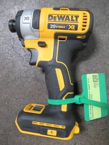 lot 63 image: Dewalt 20-Volt Max XR Brushless 3-Speed 14 in. Impact Driver (Tool-Only), DCF887B - Used.