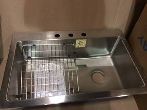 Avenue Drop-inUndermount Stainless Steel 33 in. Single Bowl Kitchen Sink with Bottom Grid by Elkay Customer Returns See Pictures&nbsp