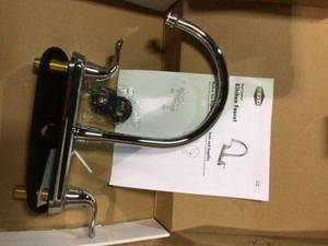 Impression Collection 2-Handle Standard Kitchen Faucet in Chrome by EZ-FLO Customer Returns See Pictures&nbsp