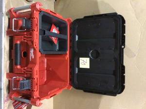 PACKOUT 22 in. Small Red Tool Box w 75lb. Weight Capacity by Milwaukee Customer Returns See Pictures&nbsp