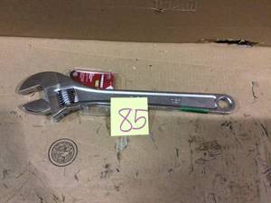 18 in. Adjustable Wrench by Husky Customer Returns See Pictures&nbsp