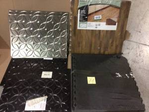 lot 74 image: BlackGray 24 in. x 24 in. x .52 in. Dual Sided Impact Tile by TrafficMaster Customer Returns See Pictures 