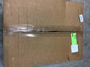 lot 60 image: Inverness Drop-In Acrylic 25 in. 4-Hole Single Bowl Kitchen Sink in White Customer Returns See Pictures