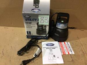 lot 83 image: 14 HP Submersible Thermoplastic Oil-Free Utility Pump by Superior Pump Customer Returns See Pictures