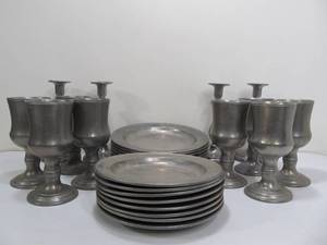 lot 62 image: Large Set of Wilton Pewter - 28 Pieces
