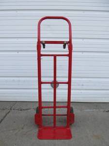 lot 76 image: Like-New MILWAUKEE Heavy Duty Hand Truck Dolly