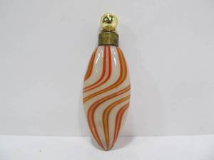 lot 91 image: Very Nice Small Vintage Blown Art Glass Miniature Perfume Bottle