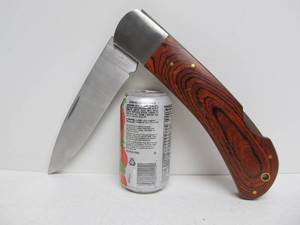 lot 181 image: LARGE Oversized Maxam Lock-back Folding Knife