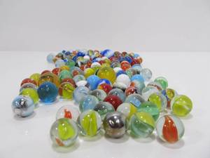 lot 148 image: Lot of Assorted Vintage Marbles