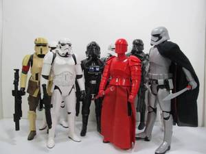 lot 202 image: Lot of Large 18 Star Wars Action Figures wWeapons, Including Stormtrooper