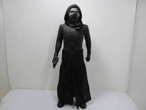 lot 224 image: Large 30 Star Wars Figure