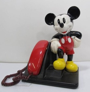 lot 255 image: Vintage Retro Disney Mickey Mouse Telephone