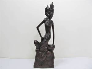 lot 257 image: Balinese Dark Wood Hand carved Wood Woman Sculpture Art Statue 21