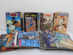 lot 289 image: Lot of Assorted Vintage & Newer Comic Books