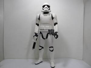 lot 204 image: LARGE 30 Star Wars Storm Trooper Figure