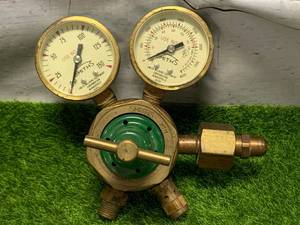 lot 53 image: Smith Welding Regulator