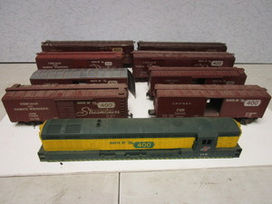 lot 219 image: VINTAGE O GAUGE BOXCARS, NORTHWESTERN ROUTE OF THE 400 AND THE STREAMLINERS