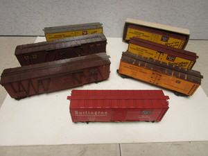 lot 224 image: VINTAGE O GAUGE BURLINGTON ROUTE BOXCARS, REEFERS, SCRATCH-BUILT