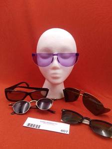 lot 407 image: Vintage Glasses Through The Years (Valued $250) (5 pairs)