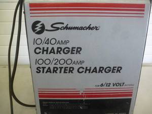 lot 6 image: Schumacher Battery Charger