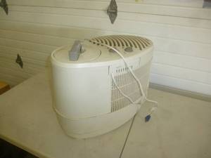 lot 12 image: Lasko Dehumidifier