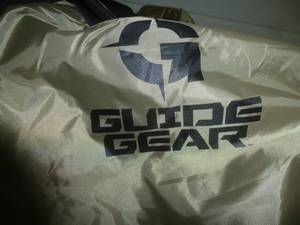 lot 23 image: Guide Gear Tent