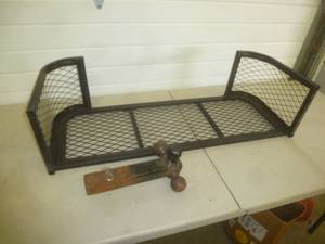 lot 40 image: ATV Rack & Receiver Hitch