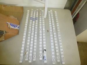 lot 49 image: Heavy Duty Shelf Brackets