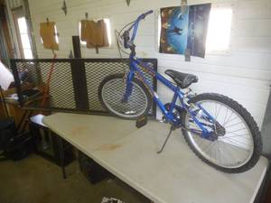 lot 87 image: Cargo Carrier 2 Receiver
